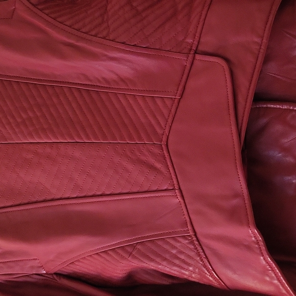 BLANC NOIR BUTTER SOFT LEATHER JACKET.  (BURGUNDY)  ZIPPERS ON ARMS AND POCKETS - Picture 10 of 16